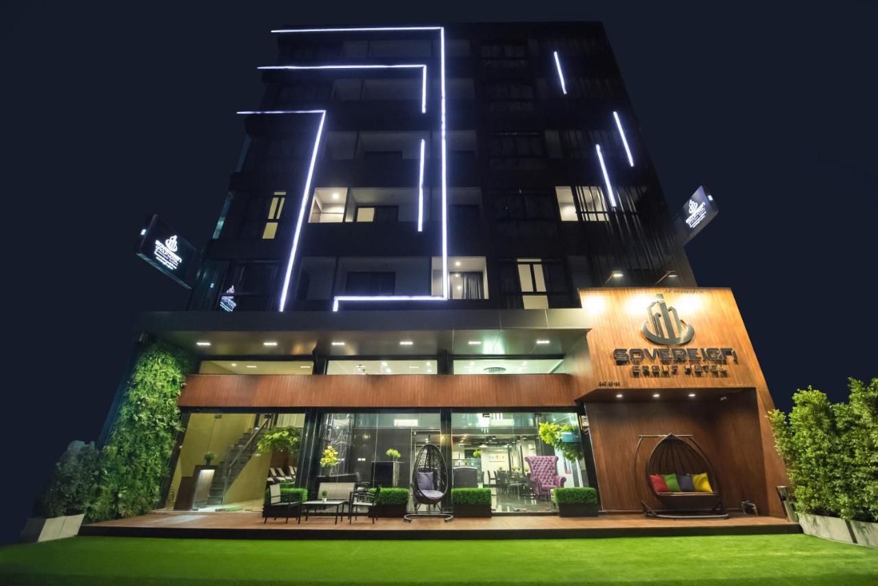 ซอฟเวอเรน กรุ๊ป โฮเต็ล แอท ประตูน้ำ กรุงเทพฯ Hotel กรุงเทพมหานคร ภายนอก รูปภาพ